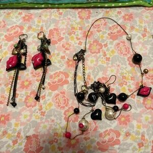 Betsey Johnson necklace earrings set